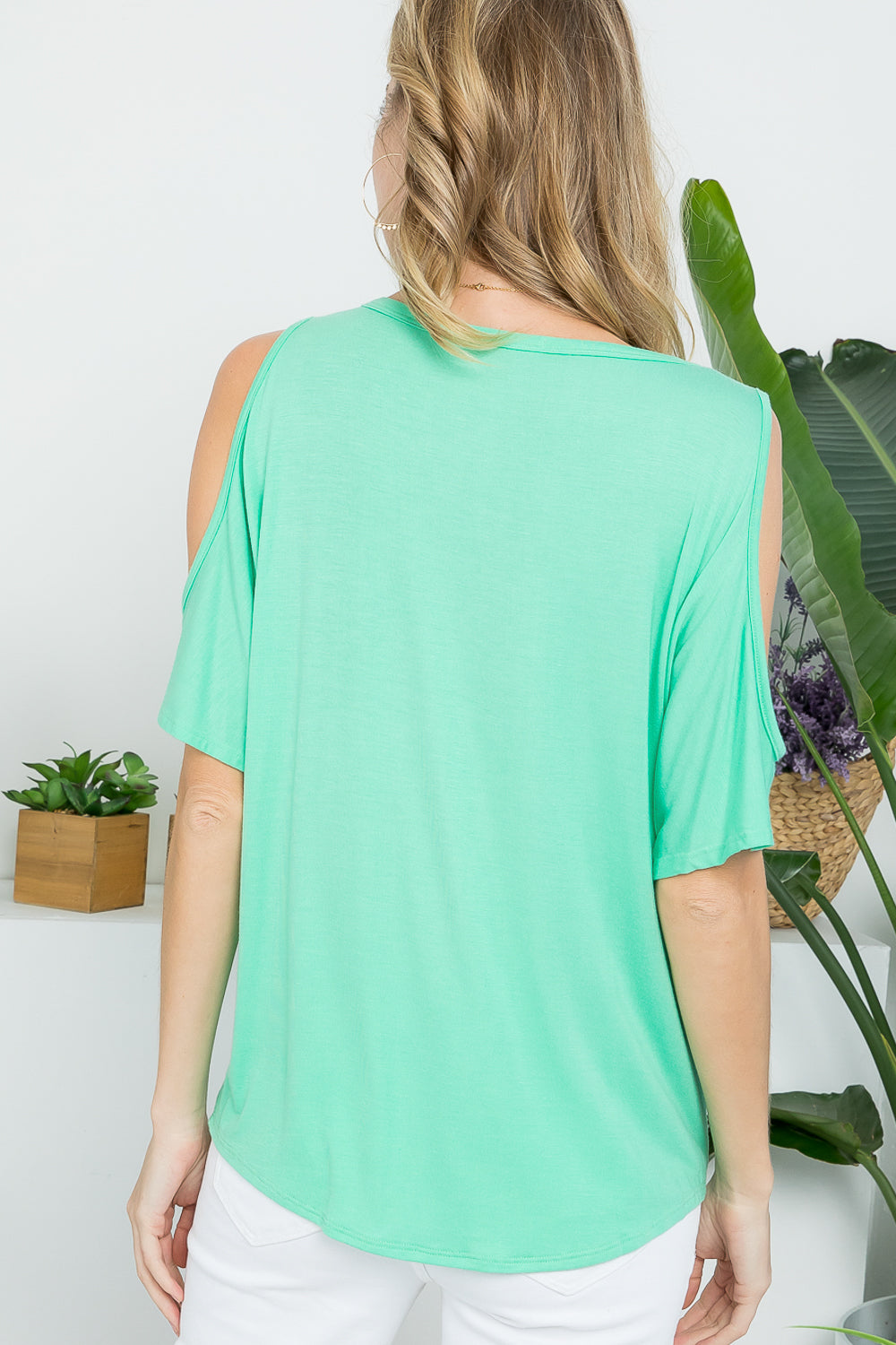 SOLID COLD SHOULDER CASUAL TOP