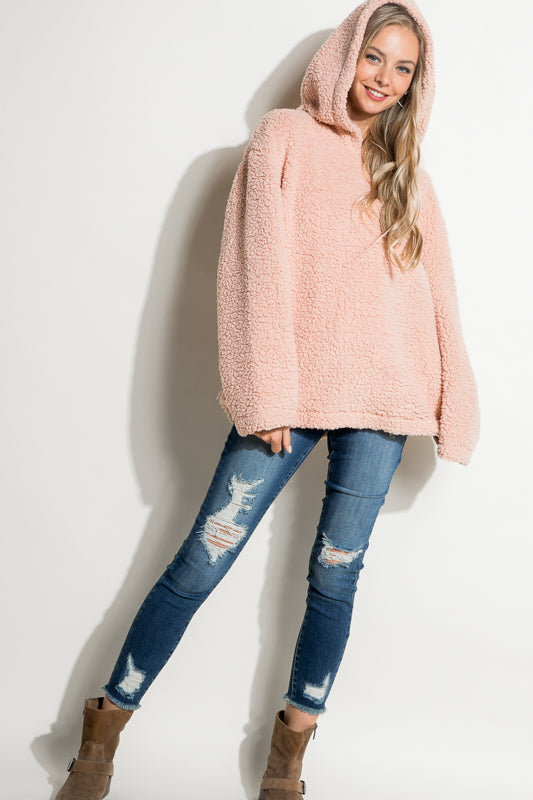 FUZZY FAUX FUR OVERSIZED SWEATSHIRT