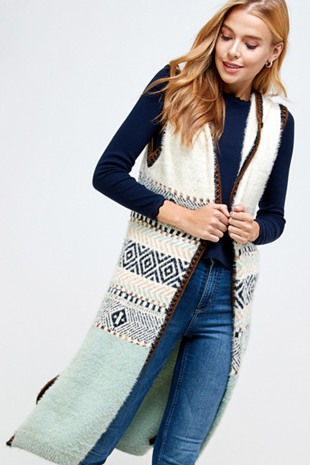 AZTEC CHUNKY CARDIGAN