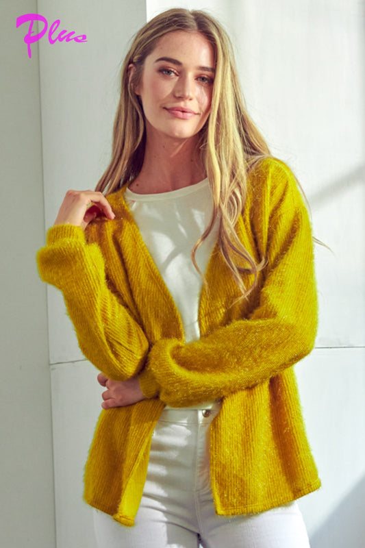 PLUS SOLID FUZZY CHUNKY CARDIGAN