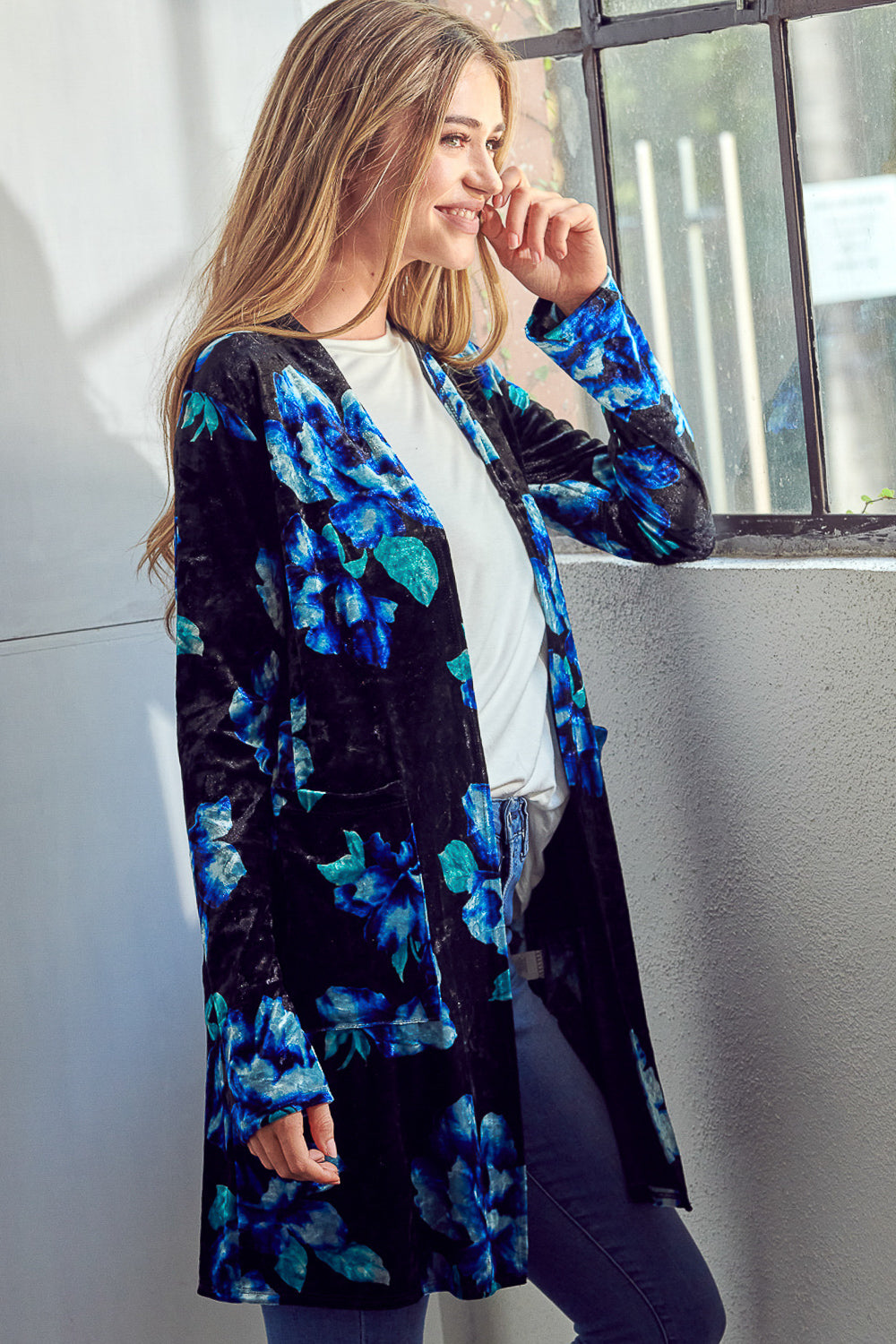 FLORAL VELVET CARDIGAN