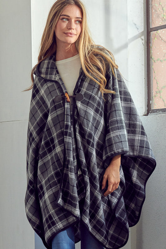 TOGGLE CLOSE PLAID PONCHO