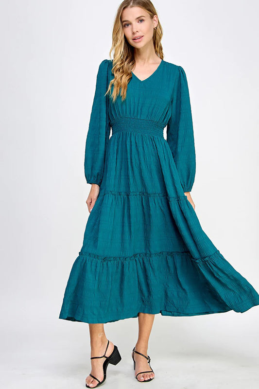 SOLID TEXTURED WOVEN TIERED CASUAL MIDI DRESS