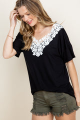 CROCHET NECK PATCH TOP