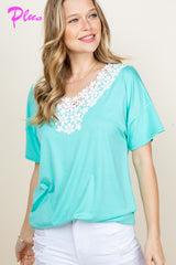 PLUS CROCHET NECK PATCH TOP