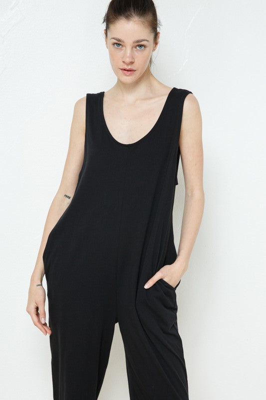 EN-JP90191-COTTON SLEEVELESS CROP LEG JUMPSUIT