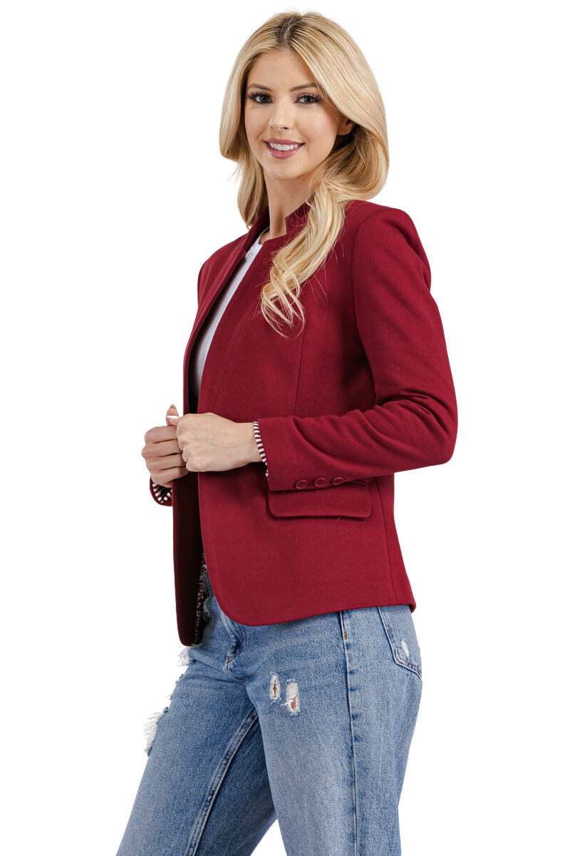 NOTCH COLLAR FITTED JACKET WITH BUTTON CLOSURE