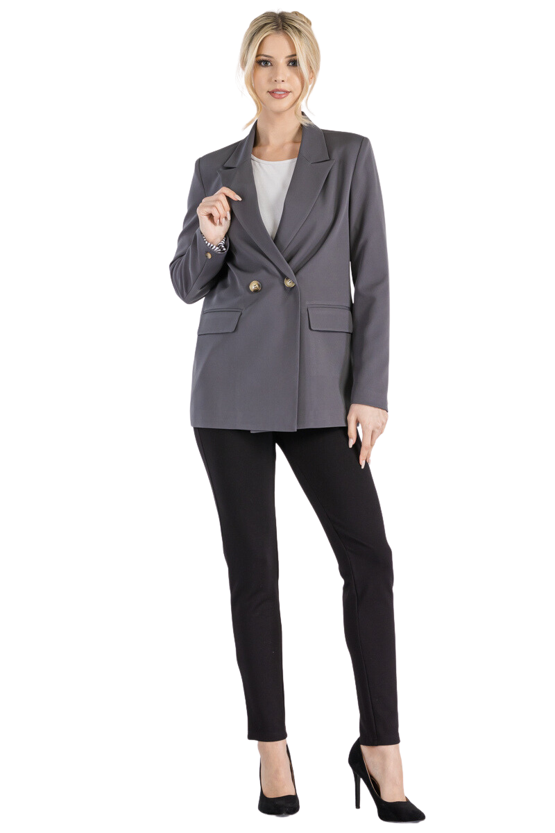 CASUAL JACKET WITH BUTTON CLOSURE AND FLAP POCKETS