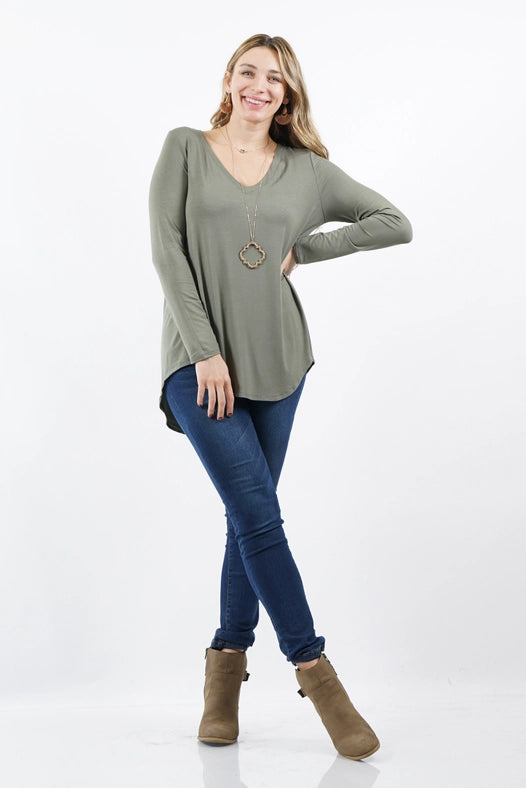 SI-15547 Plus Size Luxe Rayon Long Sleeve V-Neck Hi-Low Hem Top