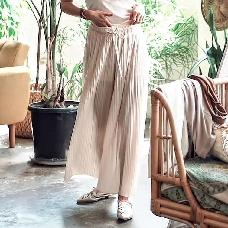 SI-19325 Woven Pleated Wide Leg Pants with Lining